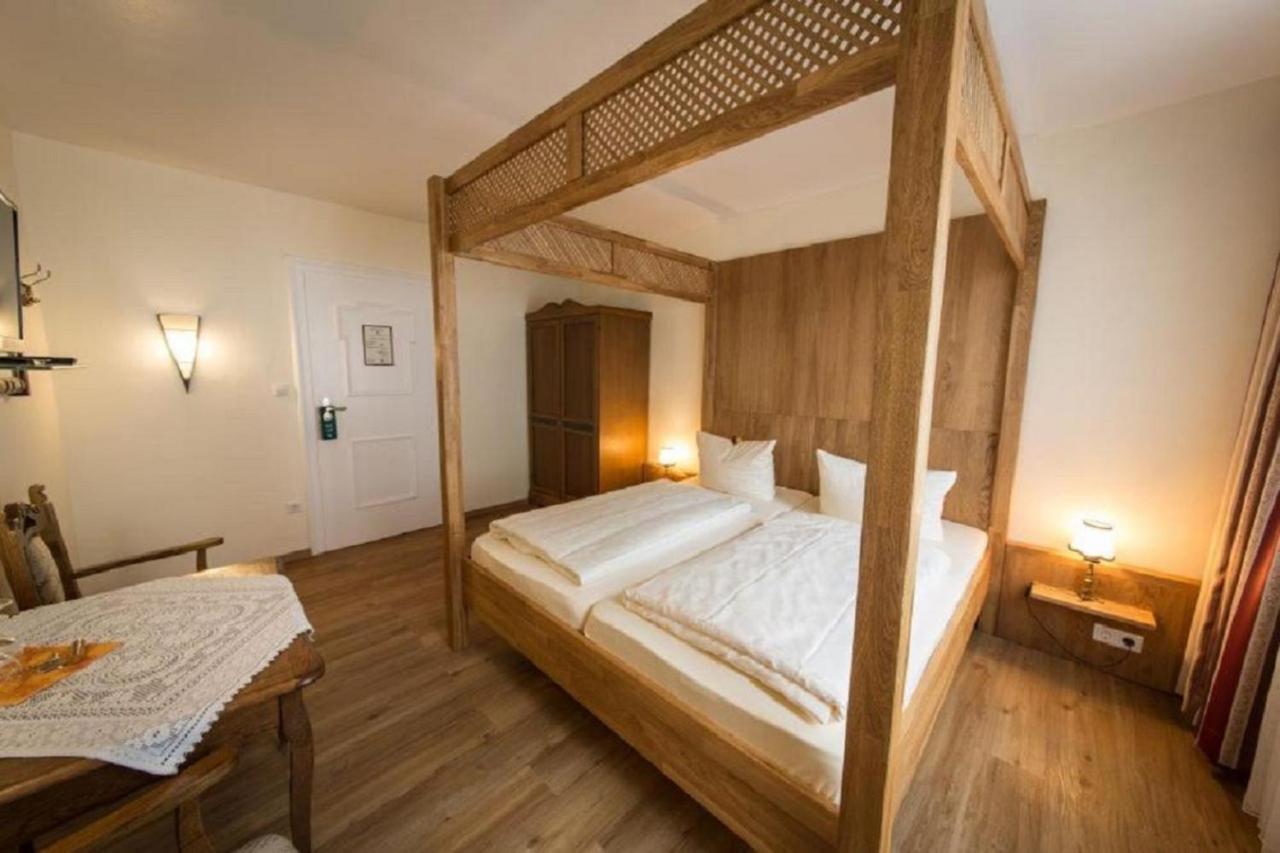 Alte Thorschenke Hotel Cochem Eksteriør billede
