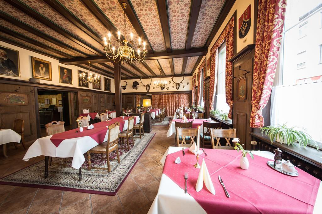 Alte Thorschenke Hotel Cochem Eksteriør billede