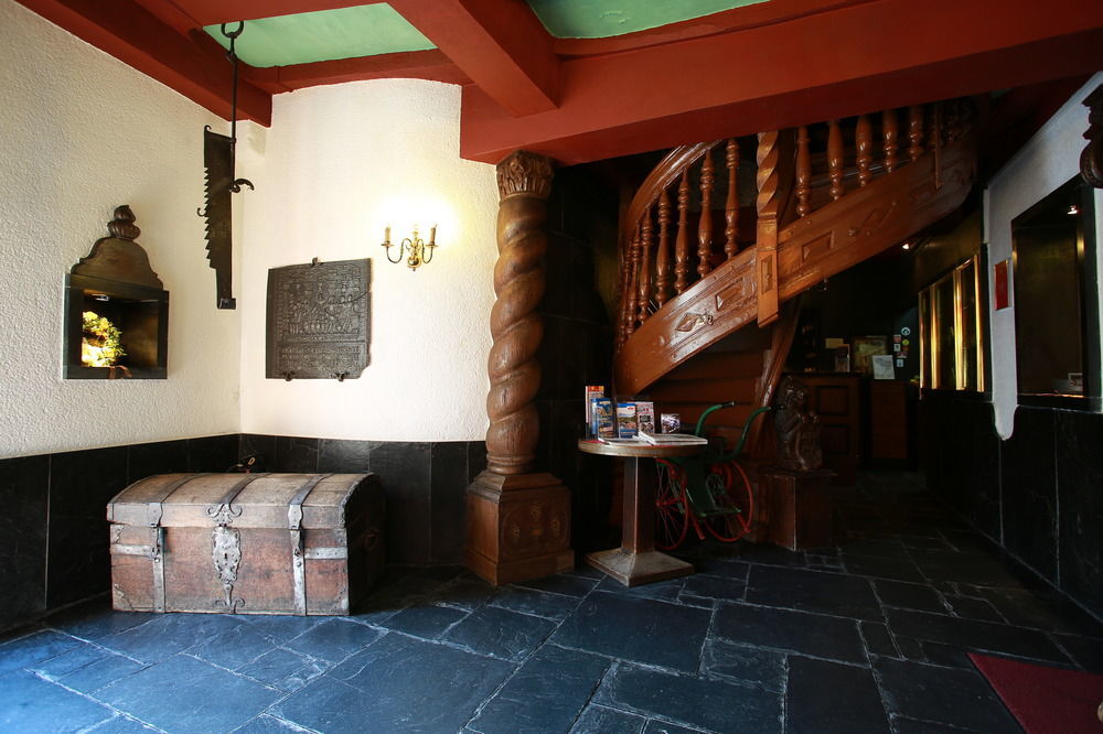 Alte Thorschenke Hotel Cochem Eksteriør billede