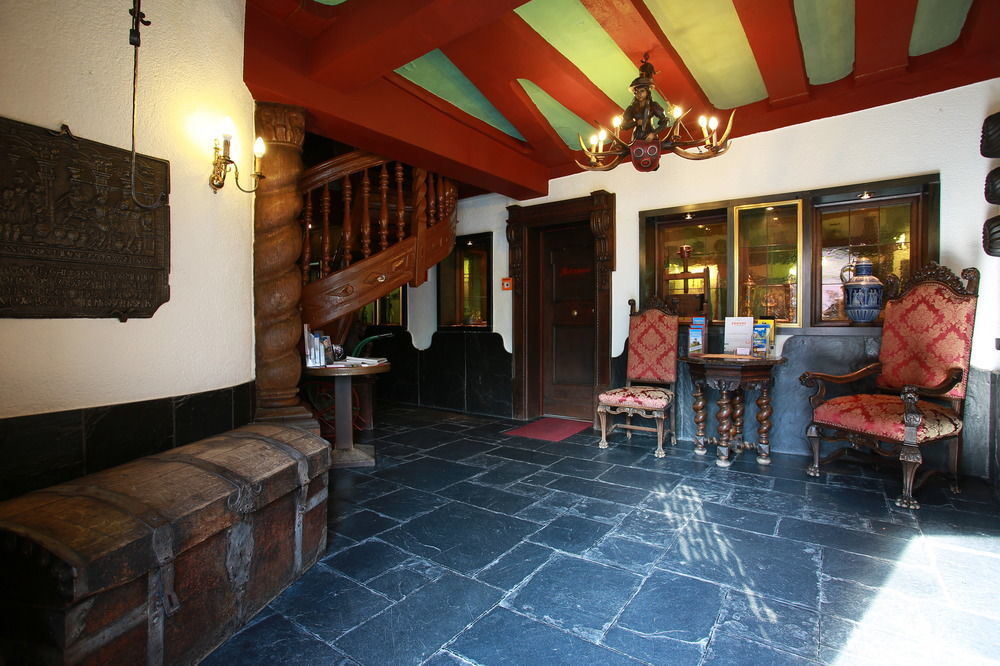 Alte Thorschenke Hotel Cochem Eksteriør billede